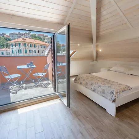 Croce Di Malta Apartamento Imperia