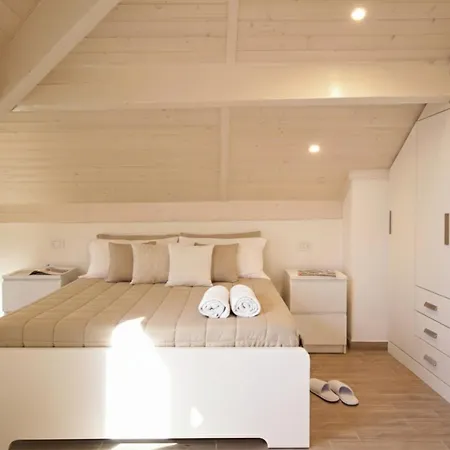 Apartment Croce Di Malta Imperia